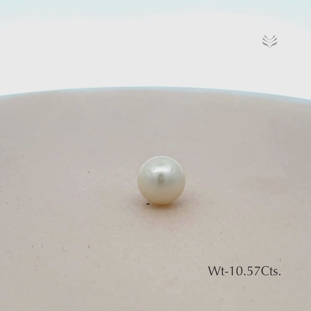 Load video: Pearl - 10.57 Ct