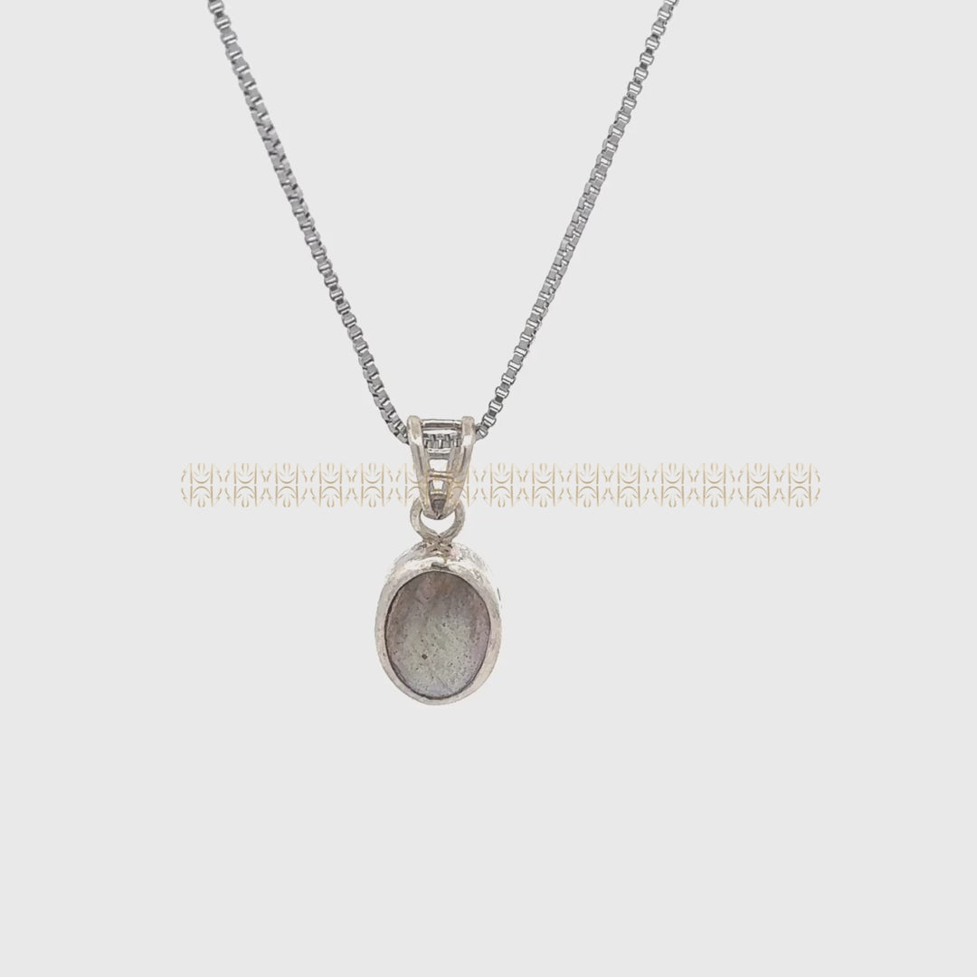 Labradorite Silver Pendant